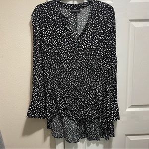 Black and white high low top